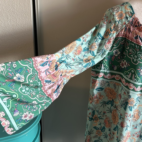 New Suzanne Betro Weekend Long Boho Peasant Tunic Bell Sleeve Style Blouse - Picture 3 of 9